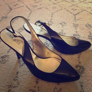 Guess Black Pumps